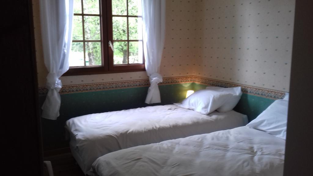 Gite Du Vieux Charme Villa Saint-Amand-en-Puisaye ภายนอก รูปภาพ